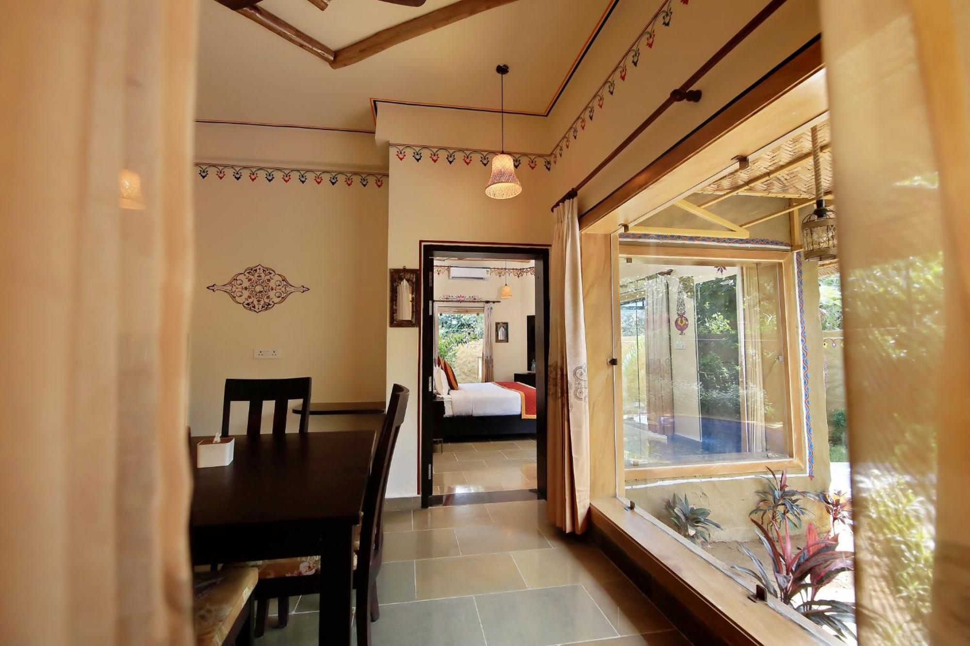 เนเจอร์ วิลเลจ รีสอร์ต Hotel พุชการ์ ภายนอก รูปภาพ
